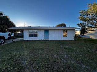868 Lance St, Sebastian, FL 32958