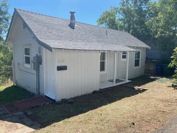 2119 Pine St, Redding, CA 96001