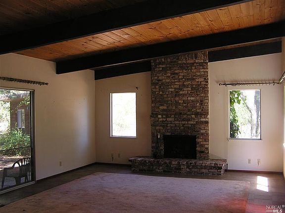 3rd image of 1269 Solano Ave