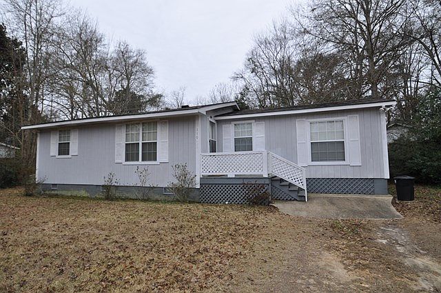 1st image of 110 Poplar Dr