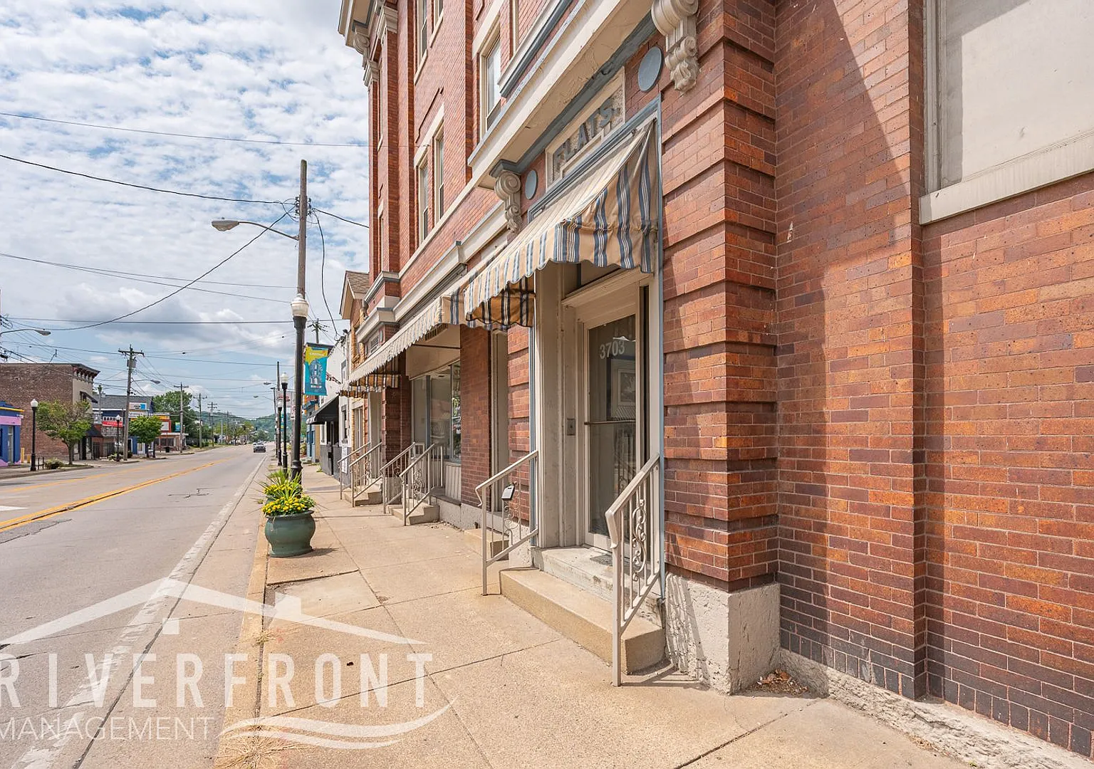 1 W Southern Ave — Photo 4