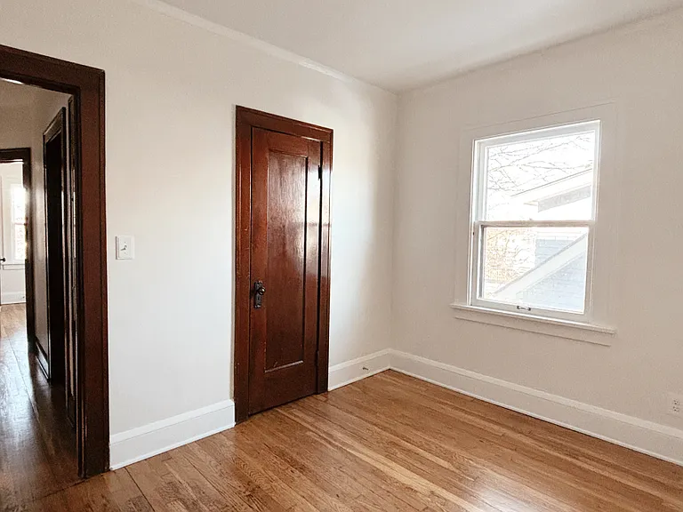 2132 Waterbury Rd #UP — Photo 11