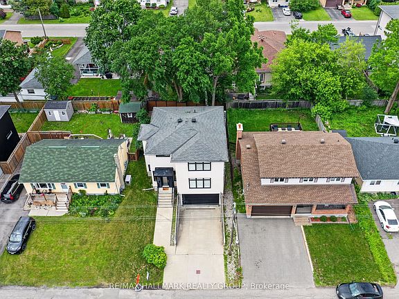 2nd image of 1559 Queensdale Ave