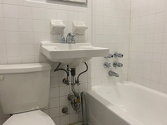 4th image of 472 Central Park W APT 1B