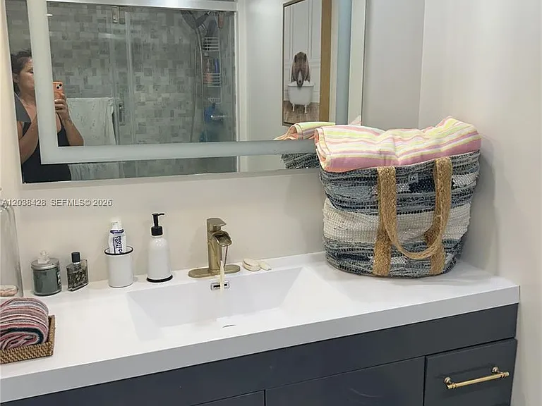 1904 S Ocean Dr #1807 — Photo 8