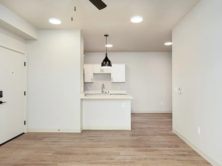 The Vicara Apartments & Townhomes — Photo 17