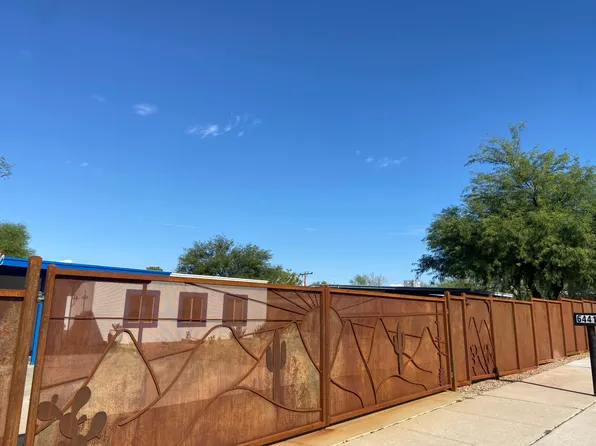 6441 N Lena Way, Tucson, AZ 85741