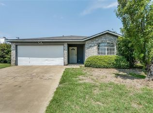 10828 Fandor St, Fort Worth, TX 76108