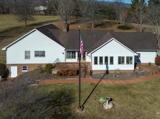 262 Tinkerville Rd, Glasgow, VA 24555