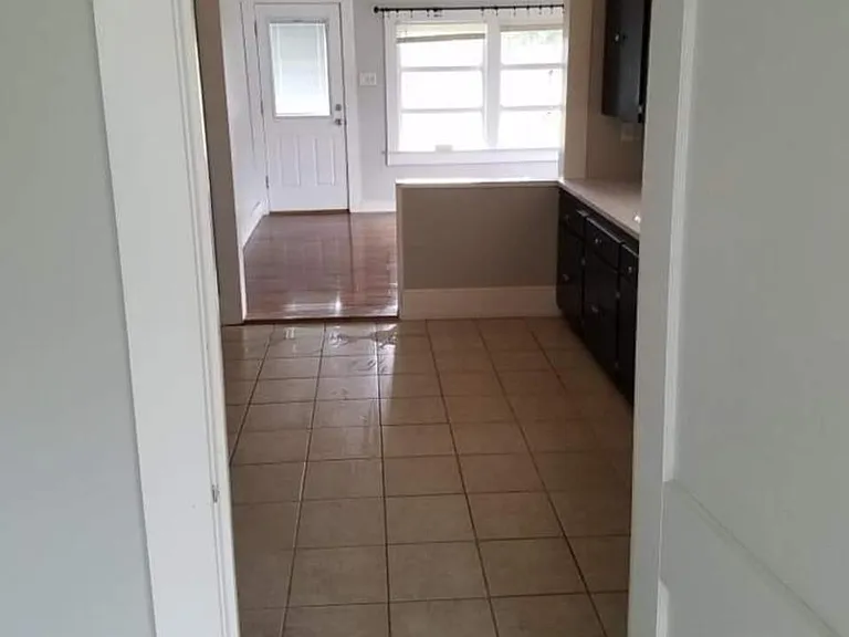 222 Blanchard St — Photo 1