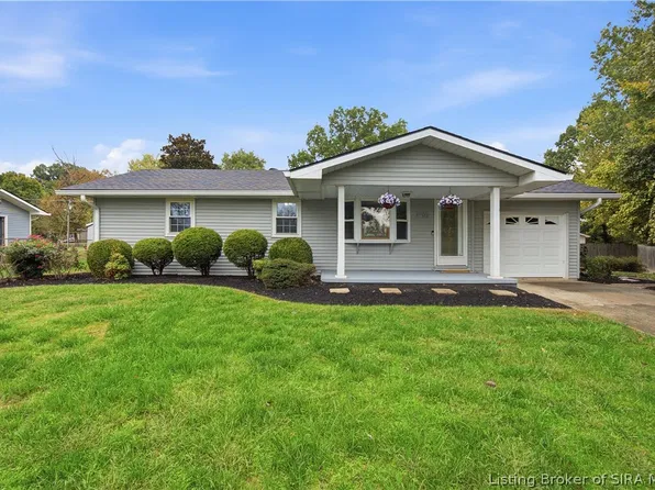 1903 Alberta Court, Sellersburg, IN 47172