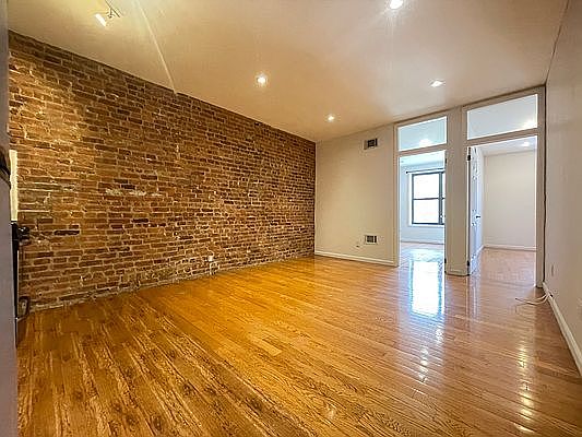 1st image of 212 Rogers Ave Floor 2