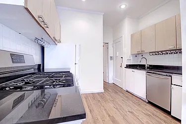 Rented by Urbane Brokerage