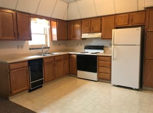 70616 Crescent Rd APT C, Saint Clairsville, OH 43950