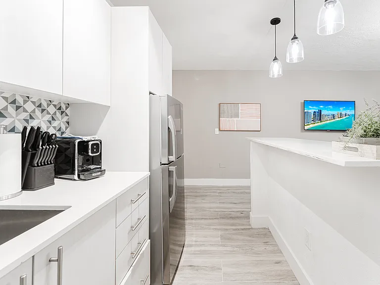 7830 Abbott Ave #B — Photo 8