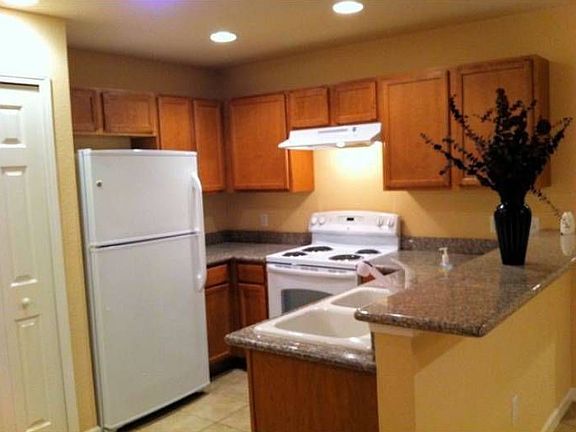 Kitchen-Appl included
