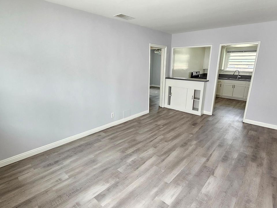 1st image of 446 W Imperial Ave #B8