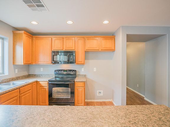 3rd image of 12038 W Via Del Sol Ct