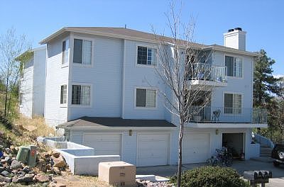 2nd image of 604 N Bagby Dr APT B