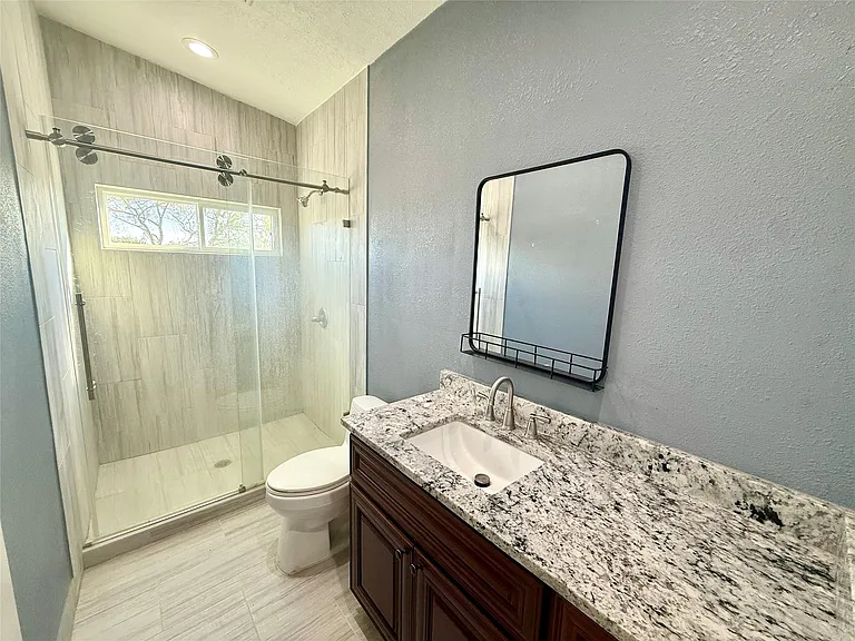 9013 Puritan Way — Photo 12
