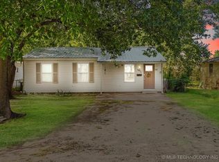 420 E Elm St, Skiatook, OK 74070
