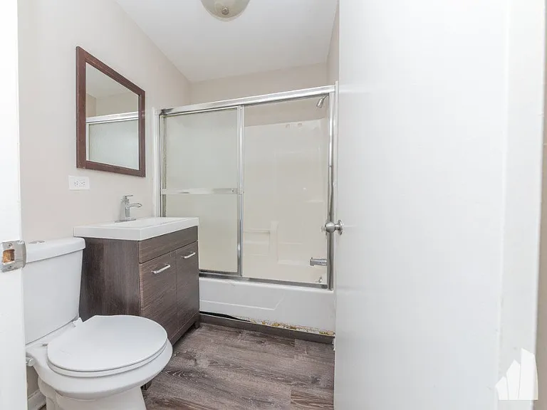 3517 W Grace St #1W — Photo 10
