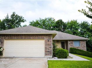 516 Fountain Hills Dr, Warrensburg, MO 64093