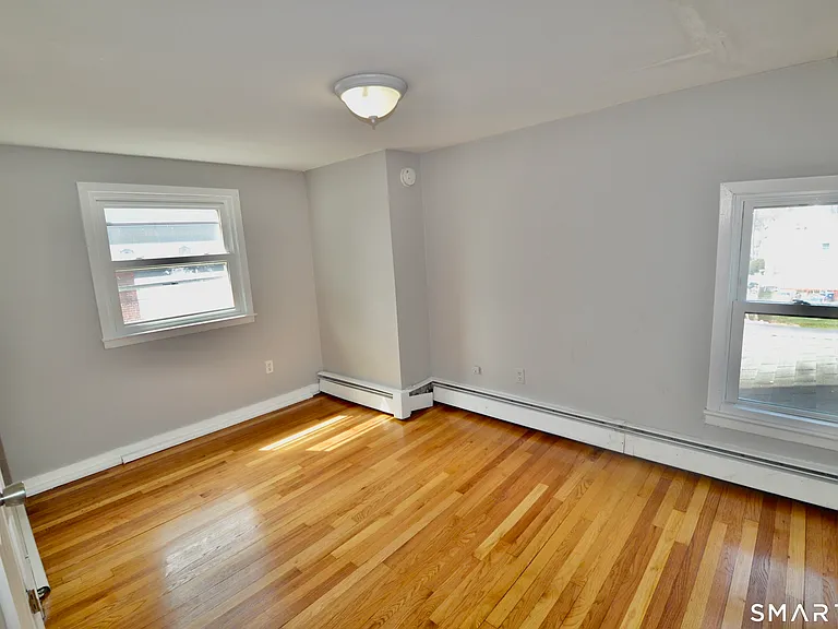 203 Main St #2 — Photo 16