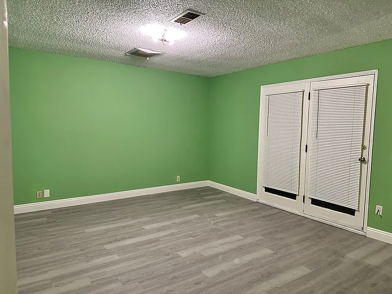 10232 E Avenue S4 — Photo 10