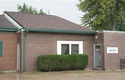 1st image of 904 Flindt Dr