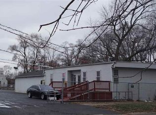 39 E 147th St #CAR, Harvey, IL 60426