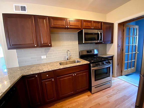 4th image of 6420 N Campbell Ave APT 1R