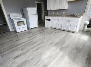 104 Knox St #5, Lewiston, ME 04240