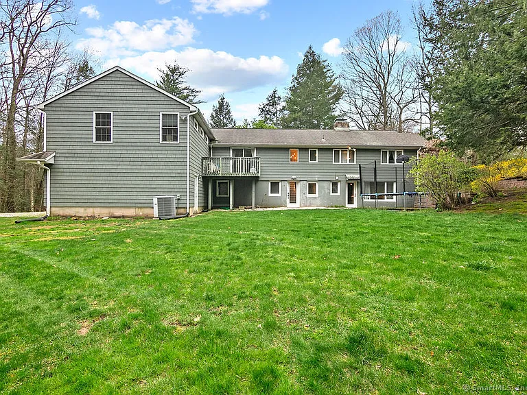 14 Ridgewood Rd — Photo 33