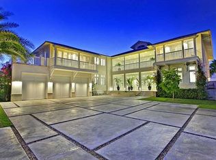 260 Harbor Dr, Key Biscayne, FL 33149