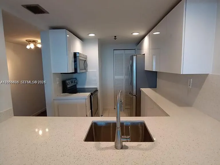1717 N Bayshore Dr #A-2938 — Photo 14