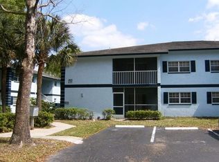 458 Fairways Cir APT C201, Ocala, FL 34472