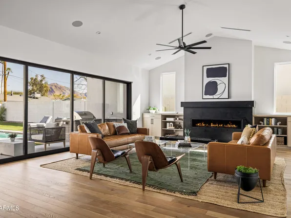 4318 E CHEERY LYNN Road, Phoenix, AZ 85018