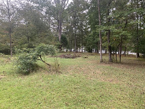 2nd image of 6 Forest Lake Circle