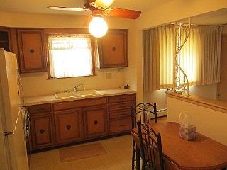 5th image of 6858 N Northwest Hwy