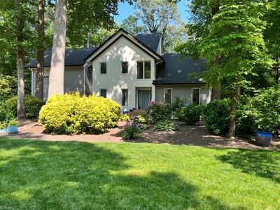 812 Coverdale Ln, Virginia Beach, VA, 23452