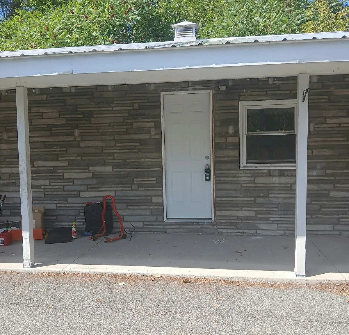 1261 NY-7, Unit 7 — Photo 1