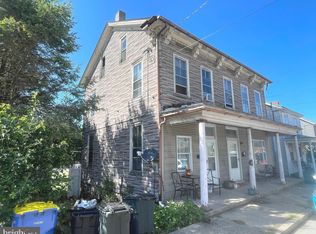 44 S Main St, Manchester, PA 17345