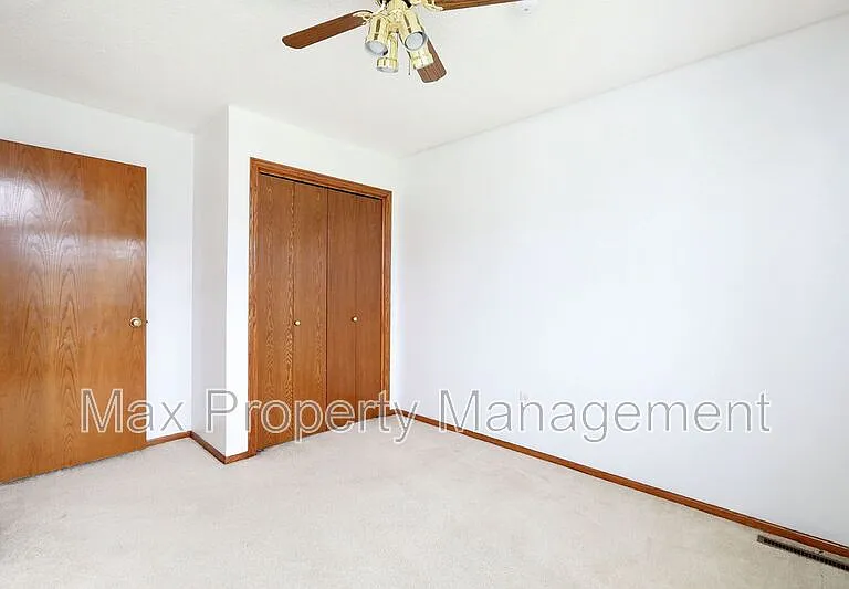 8200 Northview Dr — Photo 18