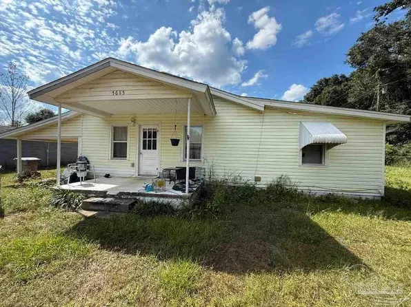 5685 Nicholas Ln, Pensacola, FL 32526