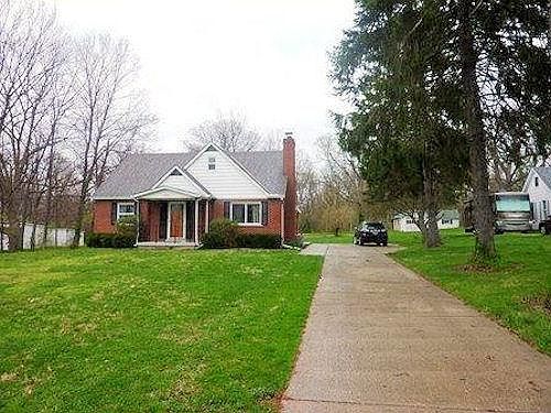 1st image of 10040 Woodbine Ave