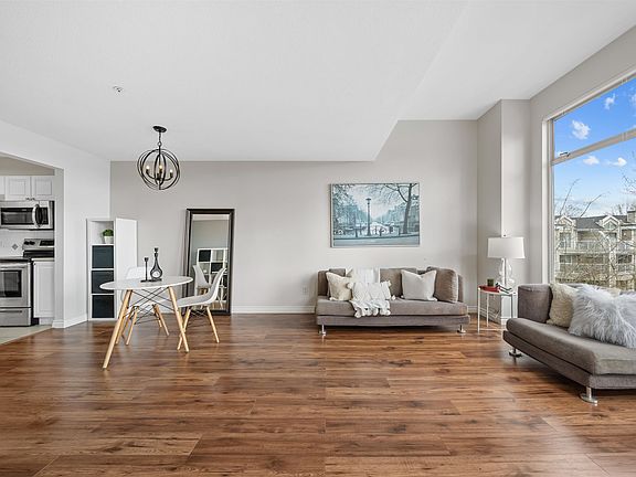 5th image of 19131 Ford Rd #307