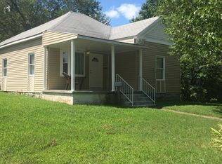 2039 N Robberson Ave, Springfield, MO 65803