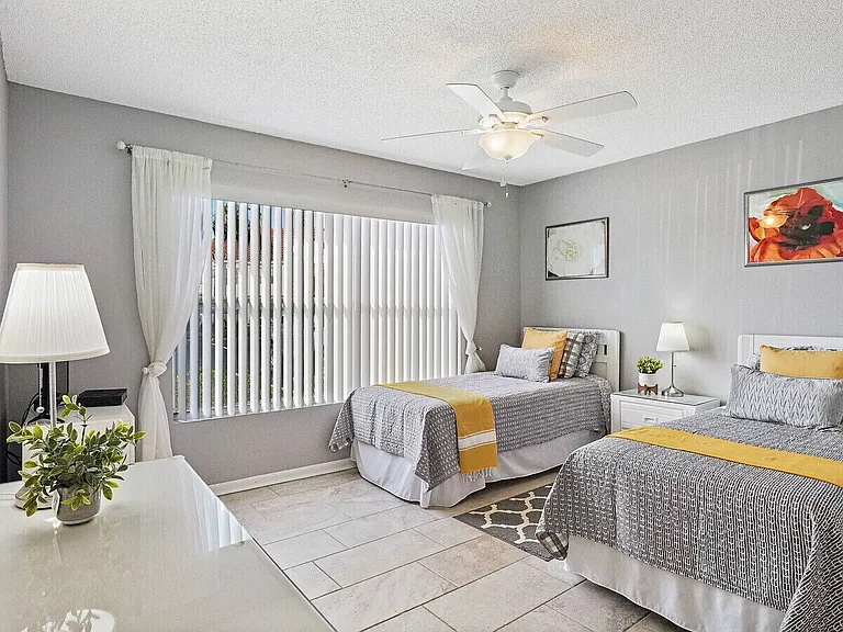 6131 Bahia Del Mar Blvd #140 — Photo 8