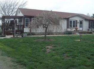 3905 SW Prairie Creek Rd, Benton, KS 67017